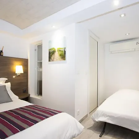 Cailloux Apartment *